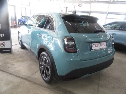 Fiat 600 1.2 hybrid La Prima 110cv auto - Immagine 5