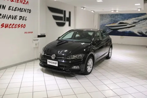 Volkswagen Polo 5p 1.6 tdi Highline 95cv - Immagine 1