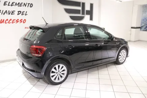 Volkswagen Polo 5p 1.6 tdi Highline 95cv - Immagine 8