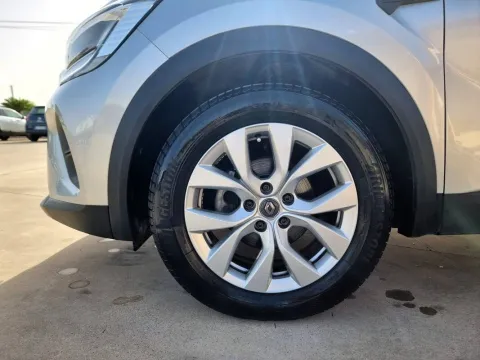 Renault Captur 1.5 blue dci Business 115cv edc - Immagine 10