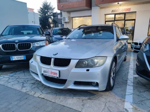 BMW 320d Touring Msport - Immagine 1