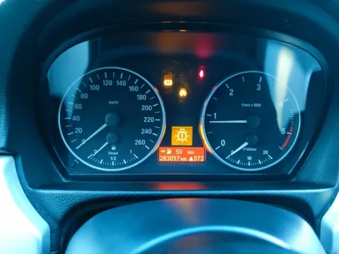 BMW 320d Touring Msport - Immagine 12