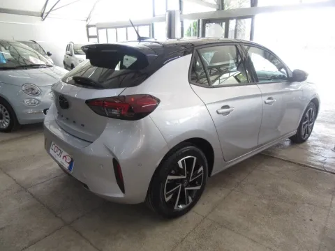 Opel Corsa 1.2 GS s&s 100cv at8 - Immagine 7