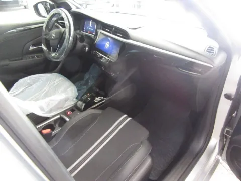 Opel Corsa 1.2 GS s&s 100cv at8 - Immagine 9