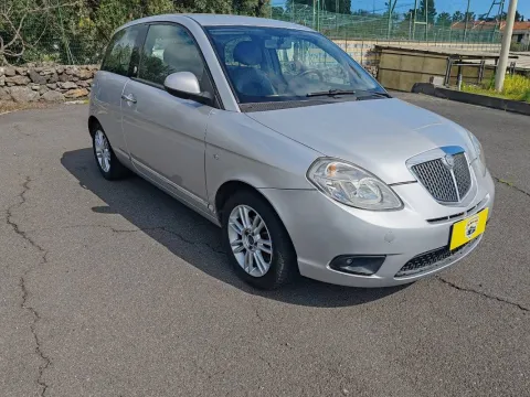 Lancia Ypsilon 1.4 8v E-Collection ecochic Gpl - Immagine 5