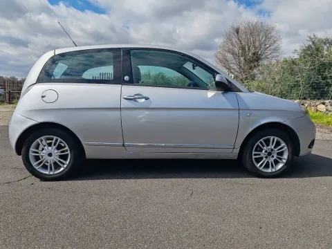 Lancia Ypsilon 1.4 8v E-Collection ecochic Gpl - Immagine 7
