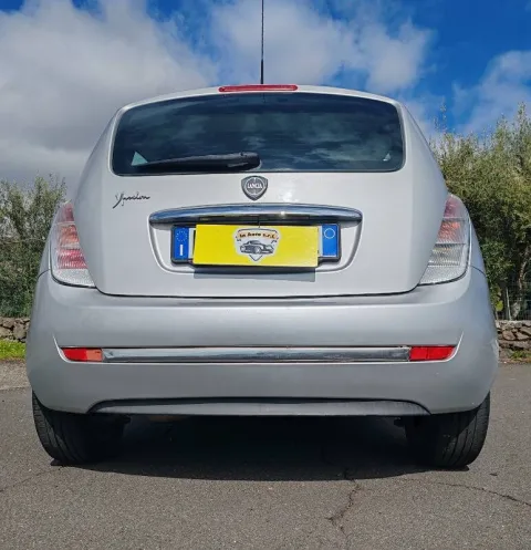 Lancia Ypsilon 1.4 8v E-Collection ecochic Gpl - Immagine 12
