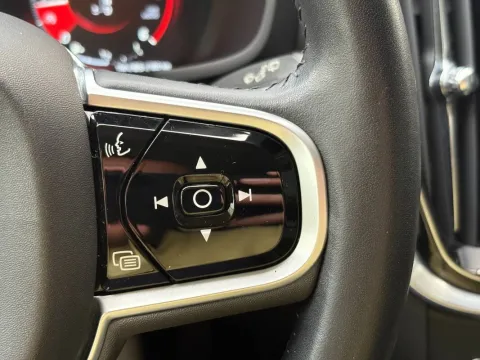 Volvo V60 Cross Country 2.0 d4 Pro awd geartronic - Immagine 22