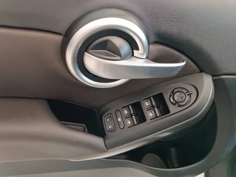 Fiat 500X 1.6 e-torq 120 4x2 110cv - Immagine 9