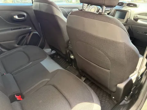 Jeep Renegade 2.0 mjt Limited 4wd 140cv - Immagine 15