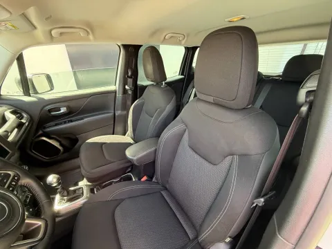 Jeep Renegade 2.0 mjt Limited 4wd 140cv - Immagine 19