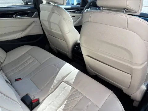 BMW 530d Touring mhev 48V xdrive Msport auto - Immagine 15