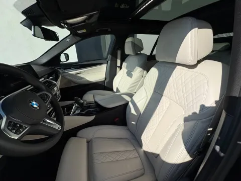 BMW 530d Touring mhev 48V xdrive Msport auto - Immagine 21