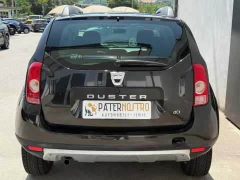 Dacia Duster 1.5 dci Laureate 4x2 110cv - Immagine 4