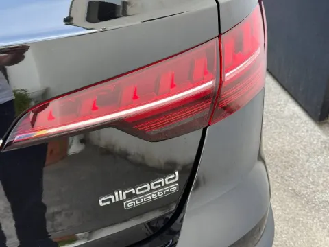 Audi A4 Allroad 40 2.0 tdi quattro 190cv s tronic - Immagine 12