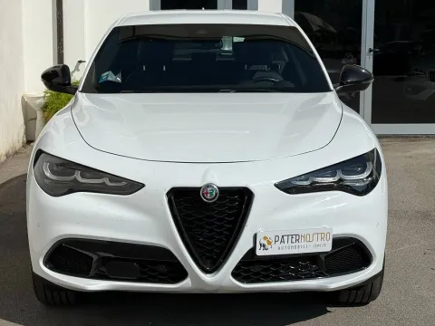 Alfa Romeo Stelvio 2.2 t Sprint Q4 210cv auto - Immagine 7