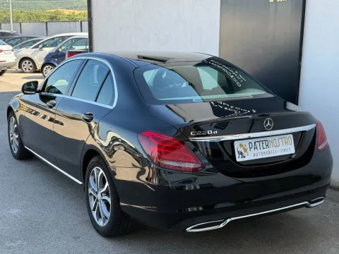 Mercedes C 220 d (bt) Sport auto - Immagine 3
