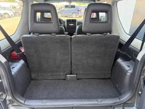 Suzuki Jimny 1.5 ddis Special 4wd - Immagine 10