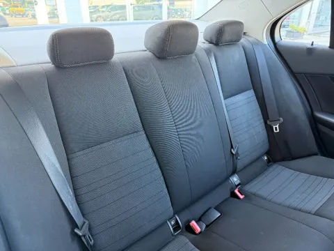 Mercedes C 220 d (bt) Sport auto - Immagine 14