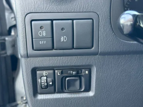 Suzuki Jimny 1.5 ddis Special 4wd - Immagine 21