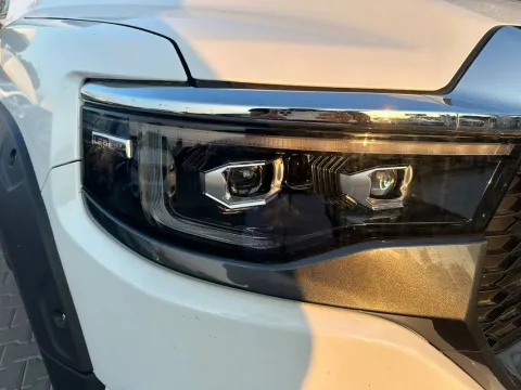 Foton Tunland V9 2.0 vgt turbo 48V Flagship 8at - Immagine 3