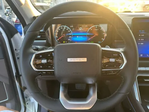 Foton Tunland V9 2.0 vgt turbo 48V Flagship 8at - Immagine 7