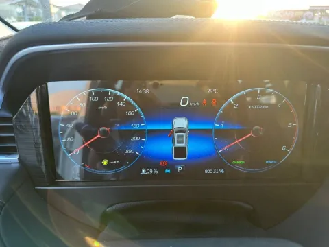 Foton Tunland V9 2.0 vgt turbo 48V Flagship 8at - Immagine 8