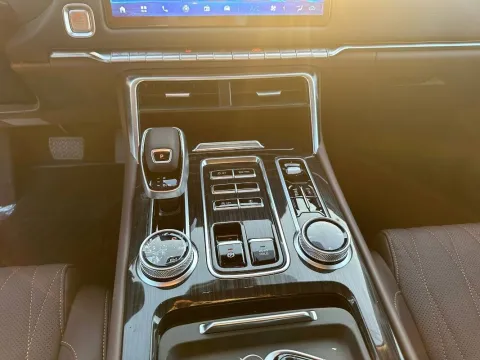Foton Tunland V9 2.0 vgt turbo 48V Flagship 8at - Immagine 12