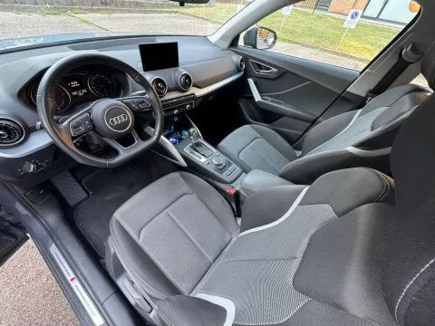 Audi Q2 35 1.5 tfsi S line edition s-tronic - Immagine 13