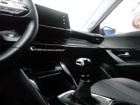 Peugeot 2008 1.2 puretech Allure s&s 100cv - Immagine 25