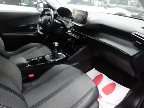 Peugeot 2008 1.2 puretech Allure s&s 100cv - Immagine 27