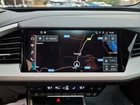 Audi Q4 e-tron 35 Business Advanced - Immagine 23