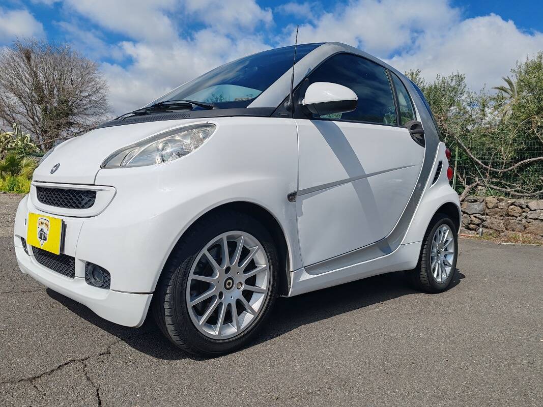 Smart Fortwo 1.0 mhd Passion 71cv - Immagine 6