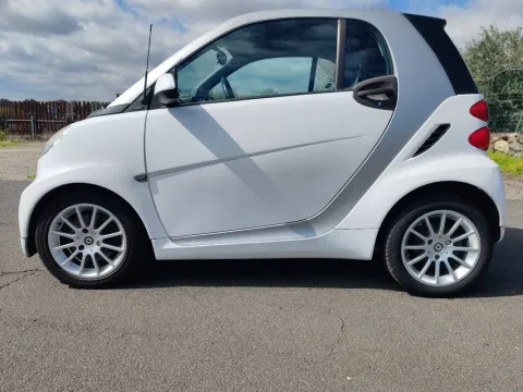 Smart Fortwo 1.0 mhd Passion 71cv - Immagine 10