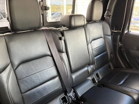 Jeep Gladiator 3.0 V6 Overland 4wd auto - Immagine 17