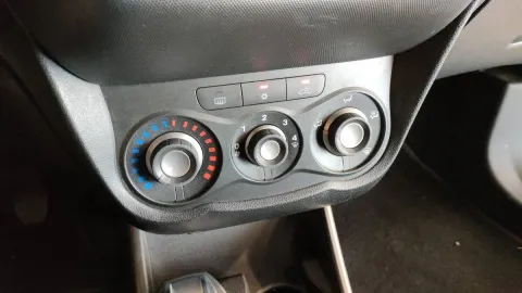 Alfa Romeo MiTo 1.3 jtdm Super 95cv E6 - Immagine 19
