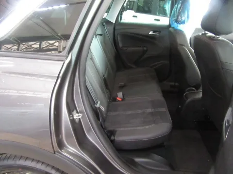 Opel Crossland 1.2 Ultimate s&s 110cv - Immagine 10