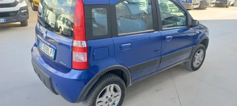 Fiat Panda 1.3 mjt 16v Climbing 4x4 - Immagine 5