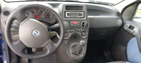 Fiat Panda 1.3 mjt 16v Climbing 4x4 - Immagine 9