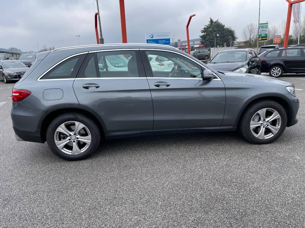 Mercedes GLC 250 d Sport 4matic auto - Immagine 6
