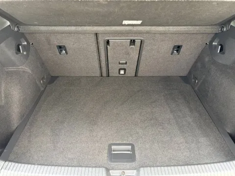 Volkswagen Golf 2.0 tdi Style 150cv dsg - Immagine 12