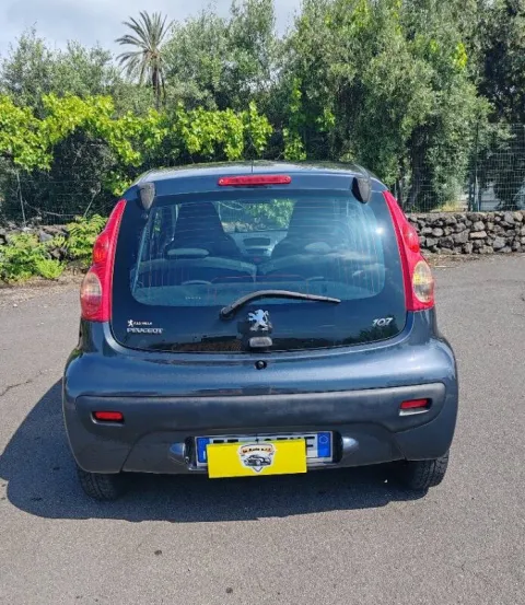 Peugeot 107 1.0 12v Active (plaisir) 5p FL - Immagine 19