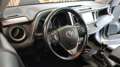 Toyota Rav4 2.0 d-4d Style 2wd mt my17 - Immagine 18