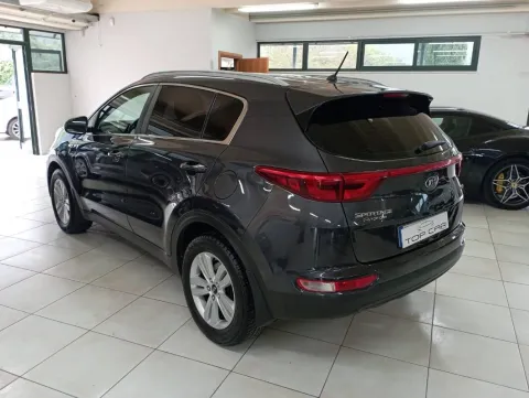 Kia Sportage 1.7 crdi Class 2wd 115cv my17 - Immagine 4