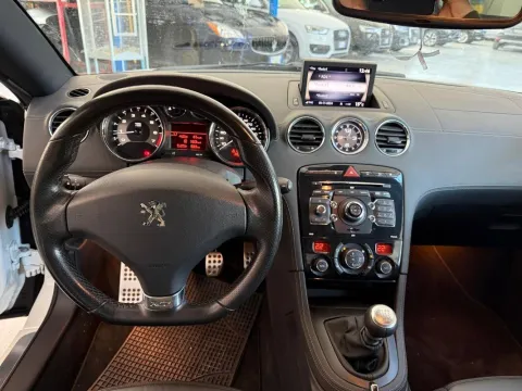 Peugeot RCZ 1.6 thp 16v 200cv - Immagine 15