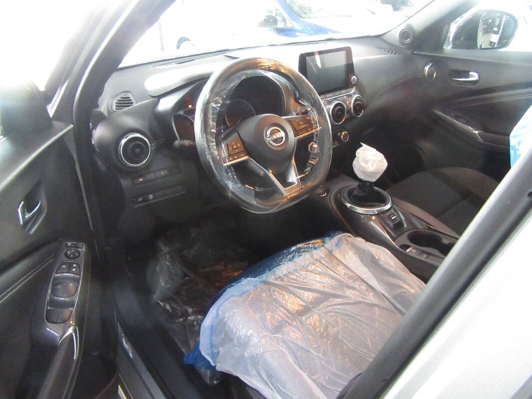 Nissan Juke 1.0 dig-t N-Connecta 114cv - Immagine 7