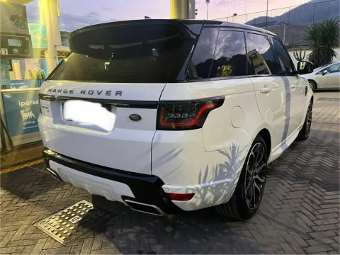Land Rover Range Rover Sport 3.0 sdV6 HSE 249cv auto my19 - Immagine 3