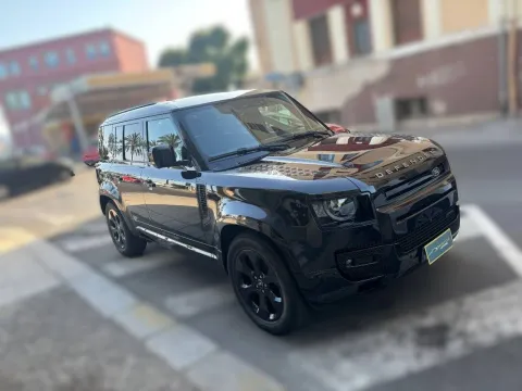 Land Rover Defender 110 3.0d i6 mhev X-Dynamic HSE awd 200cv auto - Immagine 2