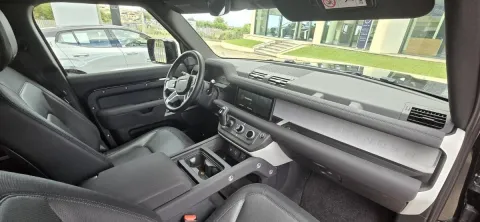 Land Rover Defender 110 3.0d i6 mhev X-Dynamic HSE awd 200cv auto - Immagine 7