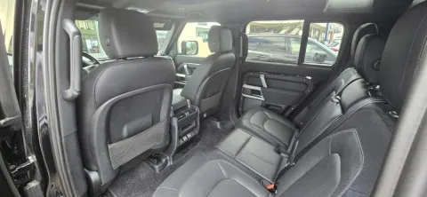 Land Rover Defender 110 3.0d i6 mhev X-Dynamic HSE awd 200cv auto - Immagine 8